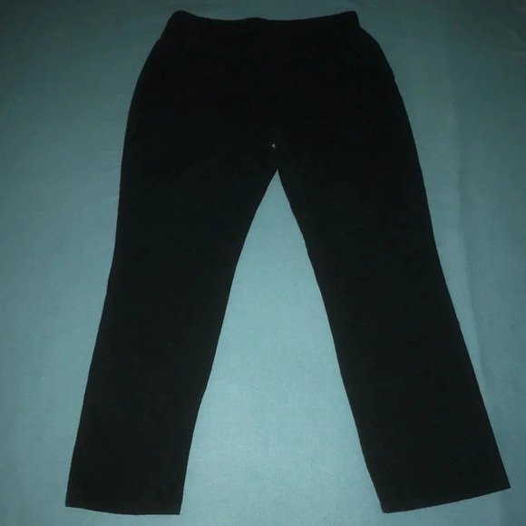 ST. JOHN’S BAY relaxed fit boot cut high waisted black jeans 100% cotton size 12 - Picture 2 of 10